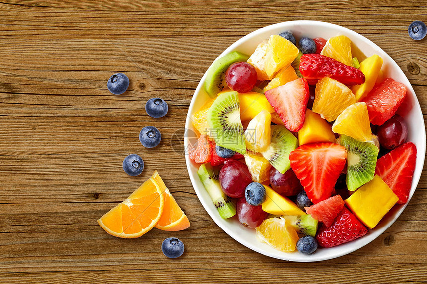 “童梦飞扬”联欢汇演举行